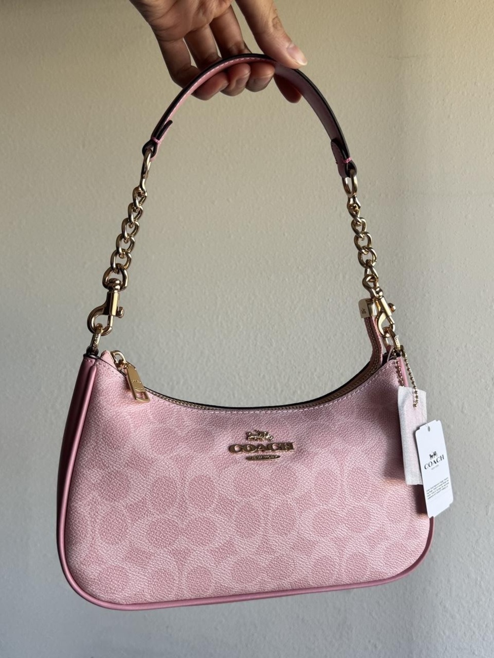 NWT Coach Teri Shoulder Bag In Signature Canvas CAL51 Powder Pink